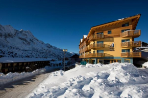 Hotel Delle Alpi Passo Del Tonale